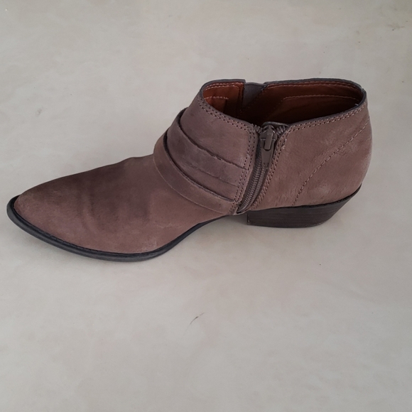 Lucky Brand Jacquii Booties 6M - Picture 6 of 7